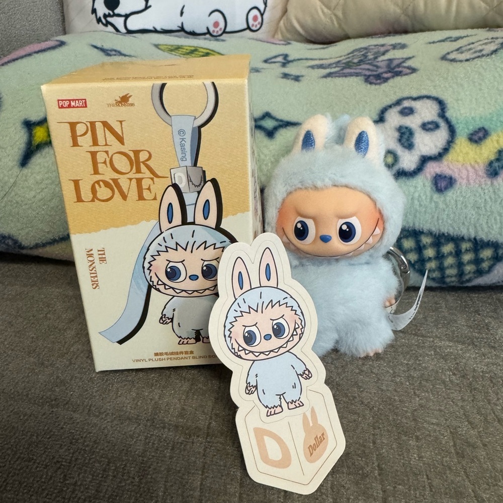 Pop Mart’s Labubu Pin for love. New and confirmed letter ‘D’